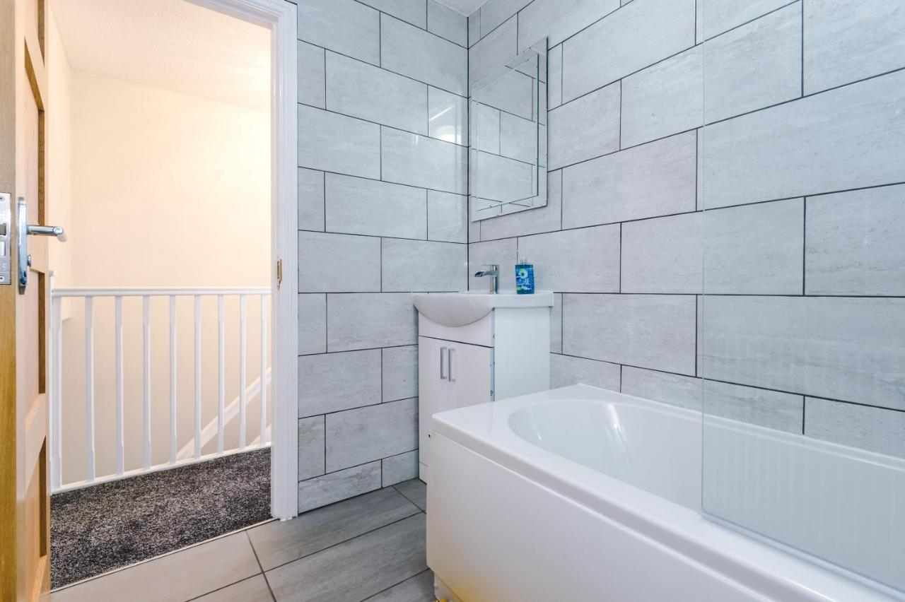 Stylish 4 Bedroom Home Close To Manchester City Centre Екстер'єр фото
