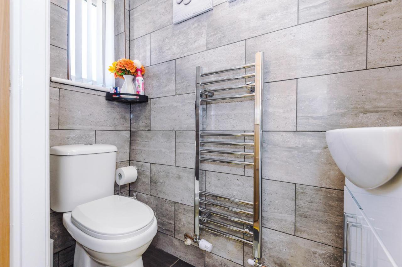 Stylish 4 Bedroom Home Close To Manchester City Centre Екстер'єр фото